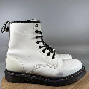 Dr. Martens Doc’s 1460W White Leather AirWair Bouncing Soles Womens US 10